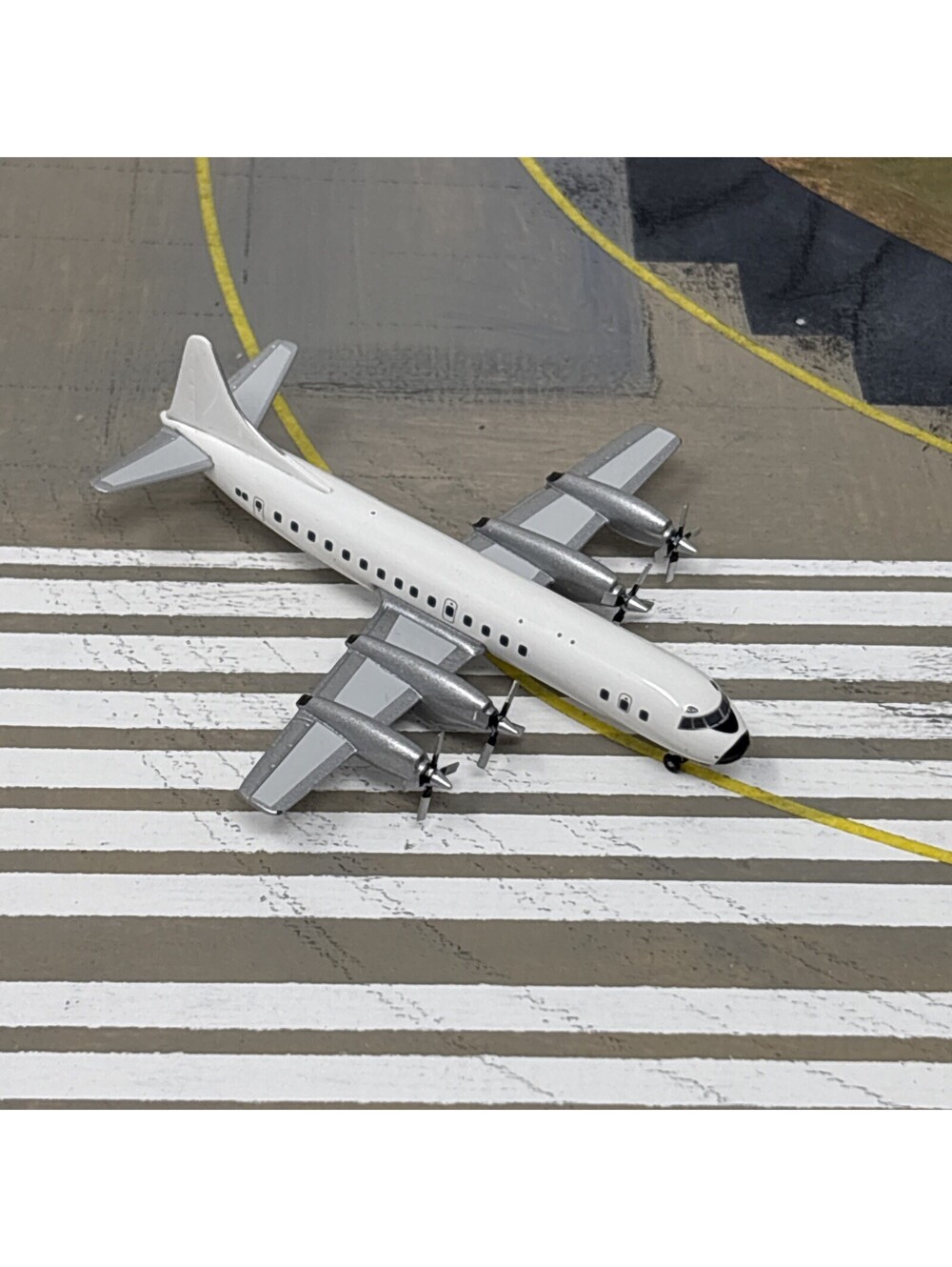AeroClassics 1:400 Scale LOCKHEED L-188 ELECTRA Blanks